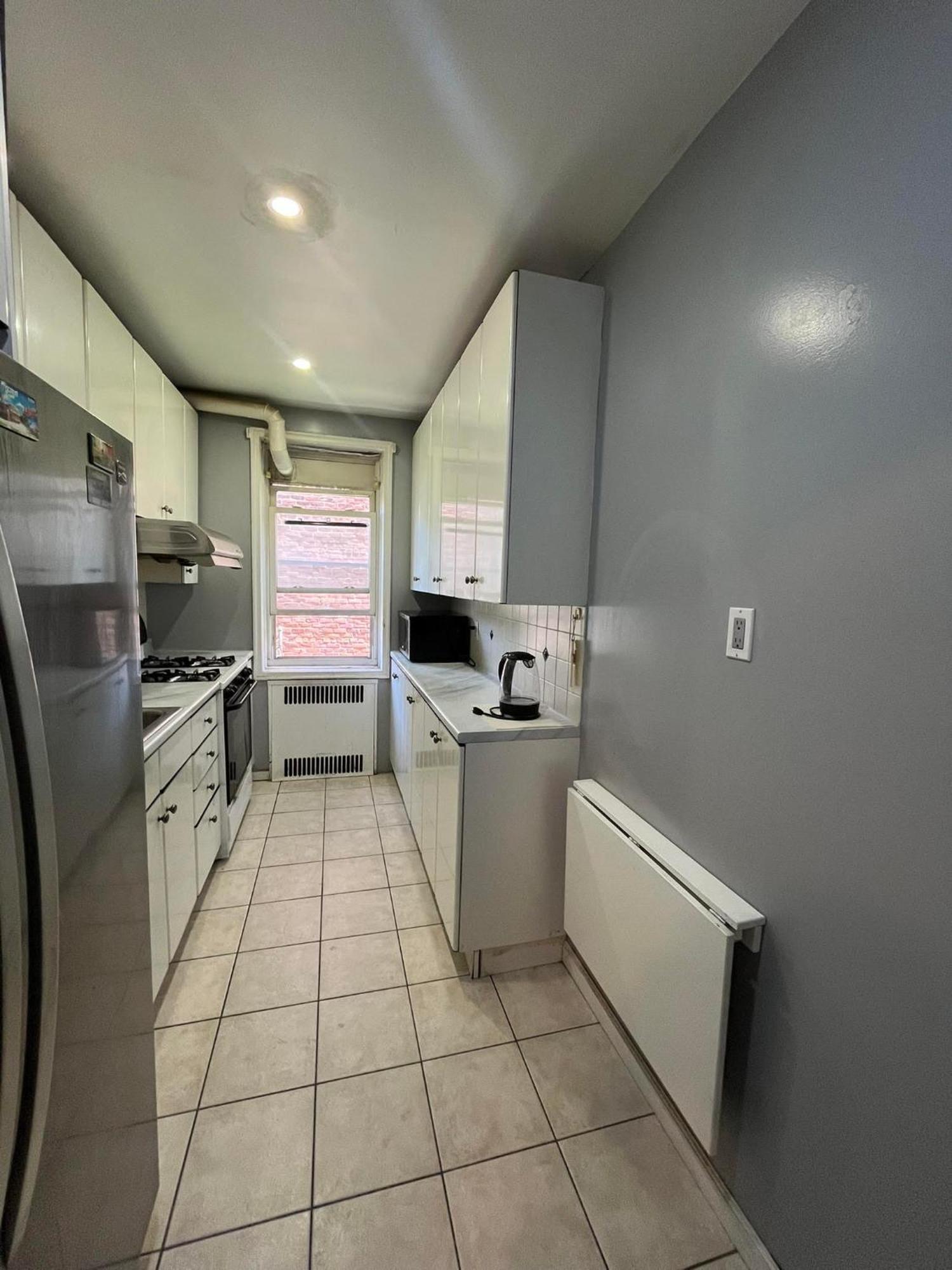 Appartement 2 Large Bedrooms In Rego Park